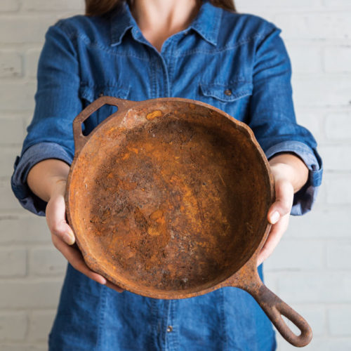 How to clean rust off antique cast iron