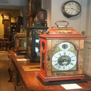 Antique clock buyers near me